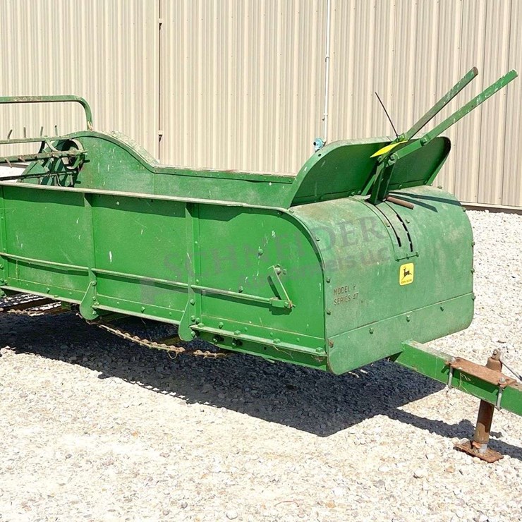 JOHN DEERE H