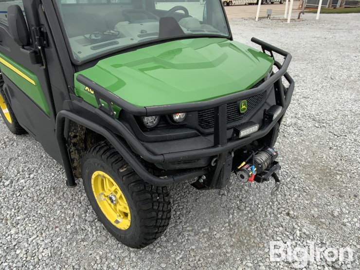 2018-john-deere-gator-image-15
