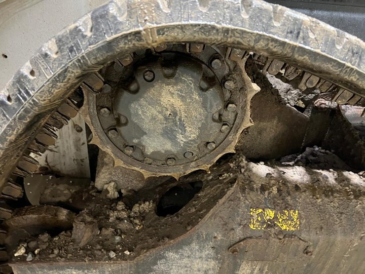 2021-bobcat-t76-image-19