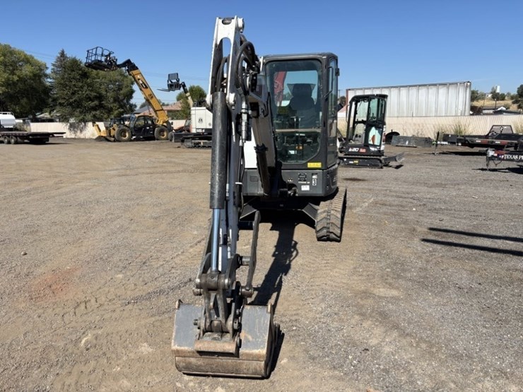 2022-bobcat-e35i-image-8
