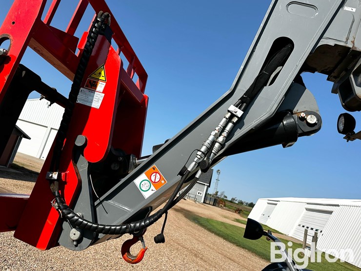 2020-skyjack-sj643th-image-10