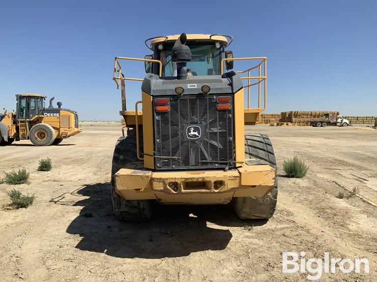 2012-deere-724k-image-6