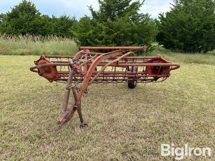 massey-ferguson-86-image-2