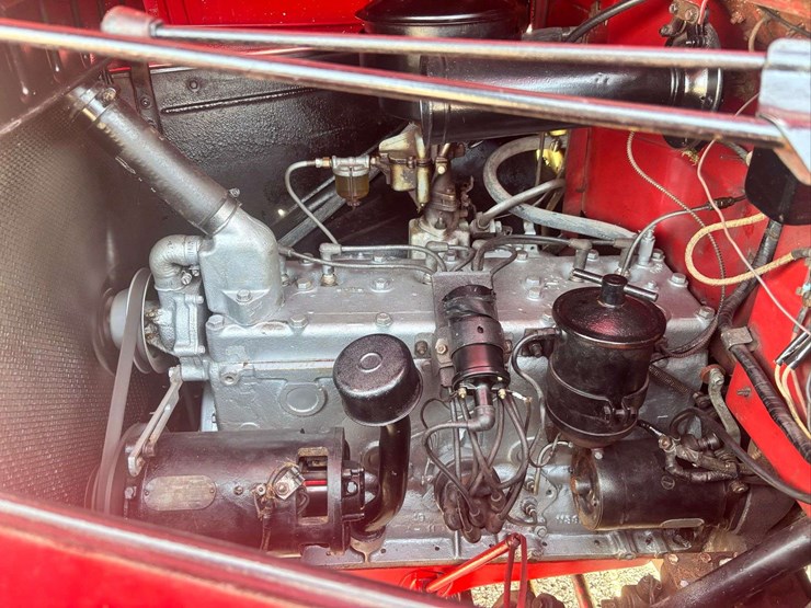 1949-dodge-b1hh-fire-truck-image-15