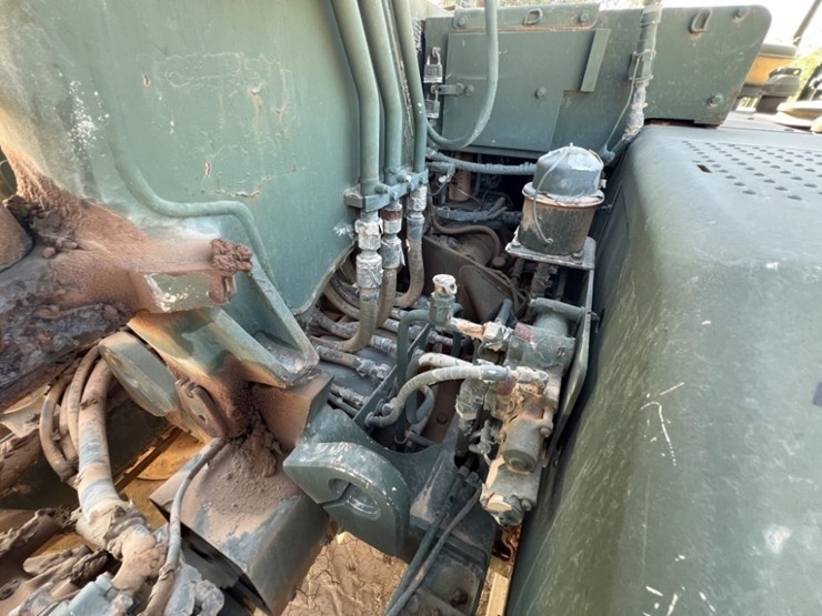 2008-caterpillar-613c-image-32
