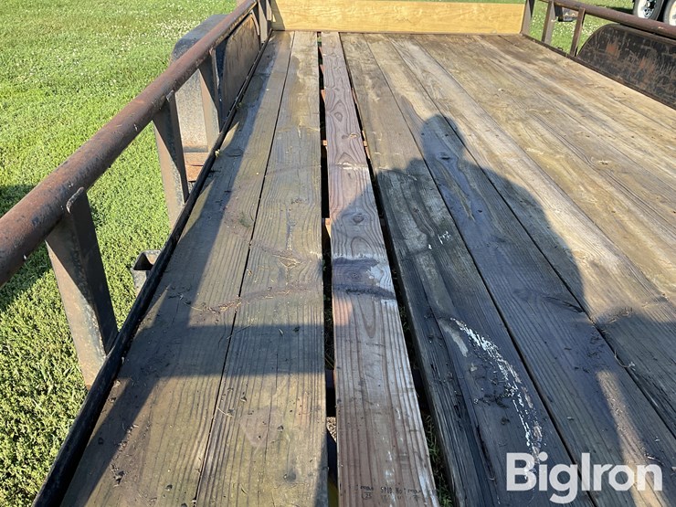 utility-flatbed-image-13