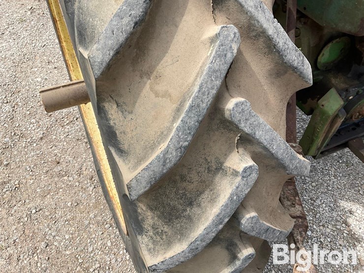 1961-john-deere-3010-image-19