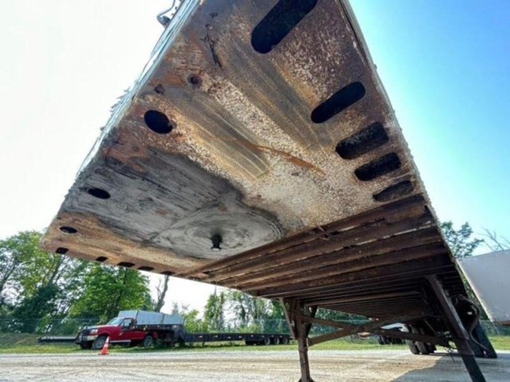 2000-utility-53-ft-image-33