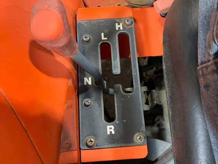 kubota-la463-image-28