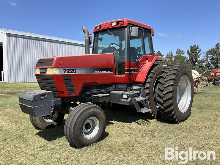 1994-case-ih-7220-image-1