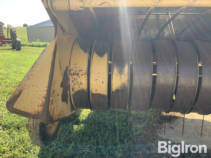 new-holland-268-image-12