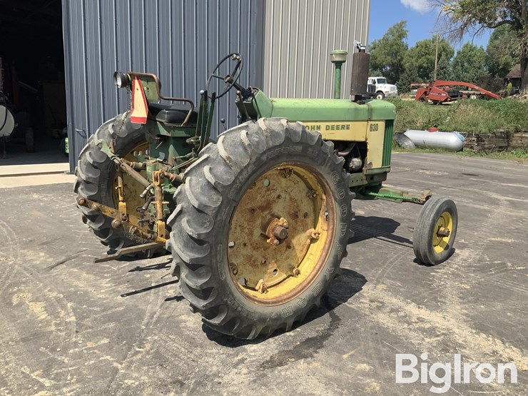 1959-john-deere-630-image-5