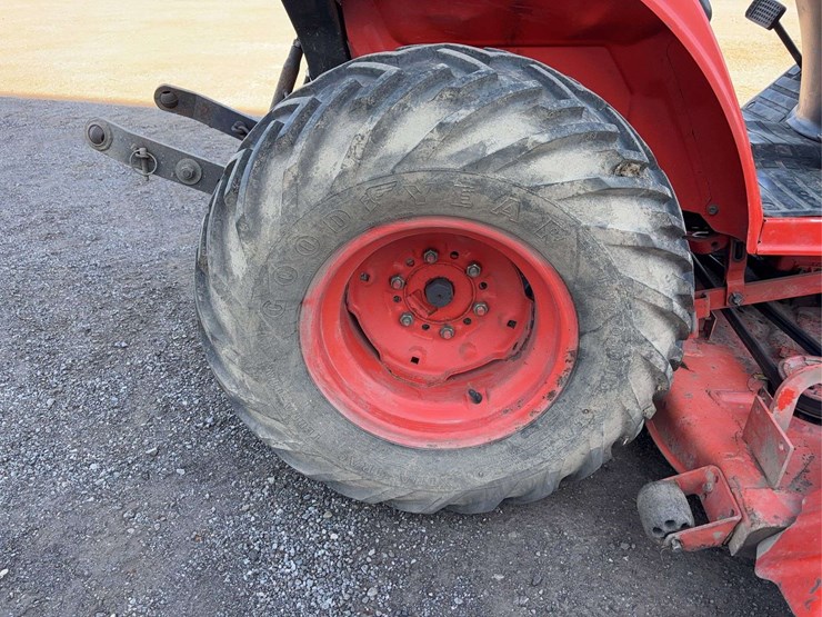kubota-b2100-image-12