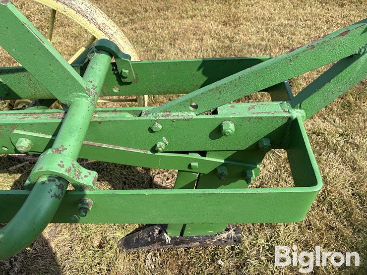 john-deere-15-image-14