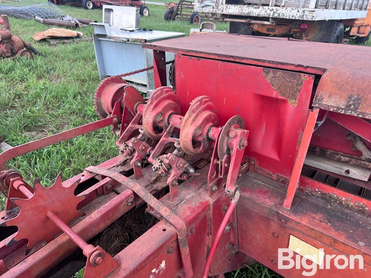 new-holland-271-image-20