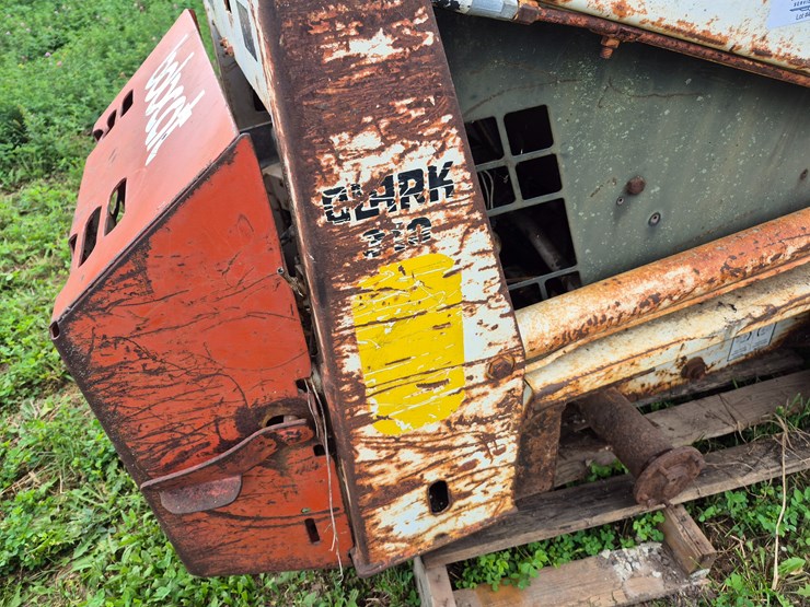 bobcat-310-image-9
