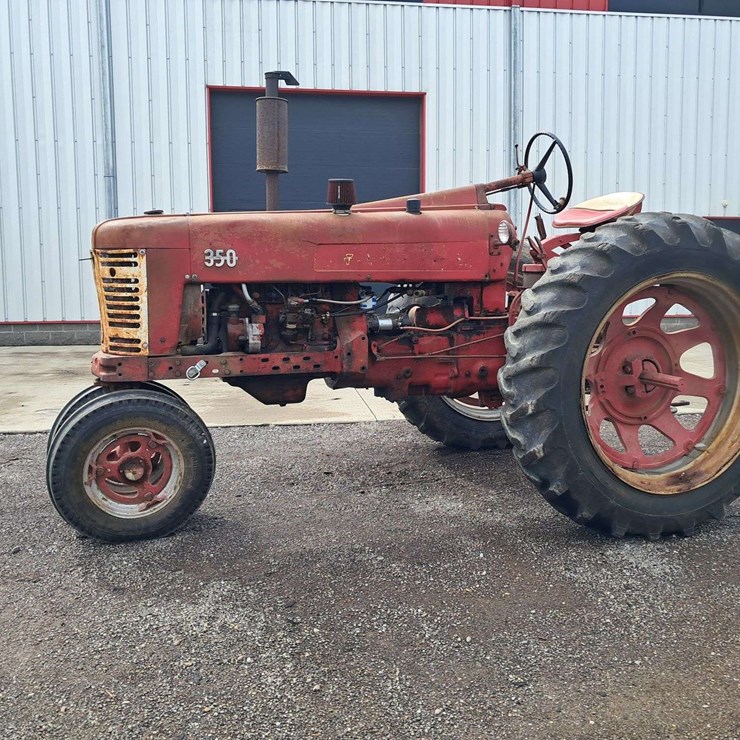 Farmall 350 2WD Tractor