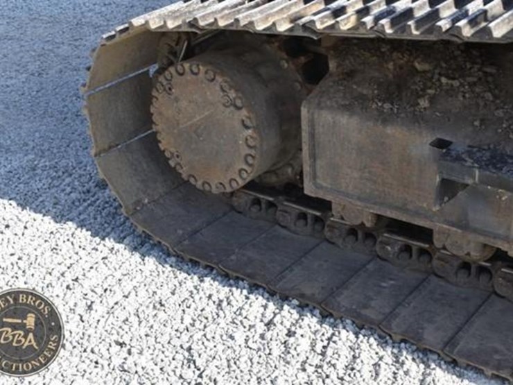 2014-komatsu-pc210-10-image-46