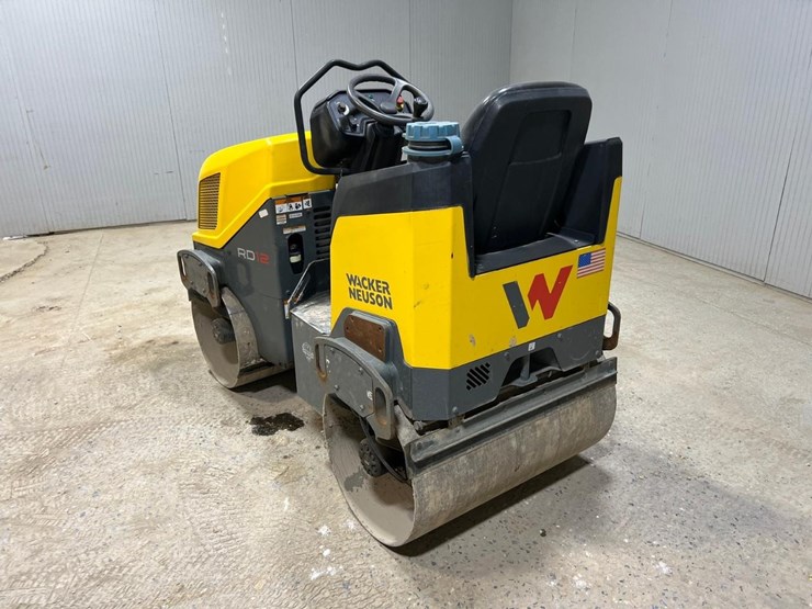 2021-wacker-neuson-rd12a-90-image-3