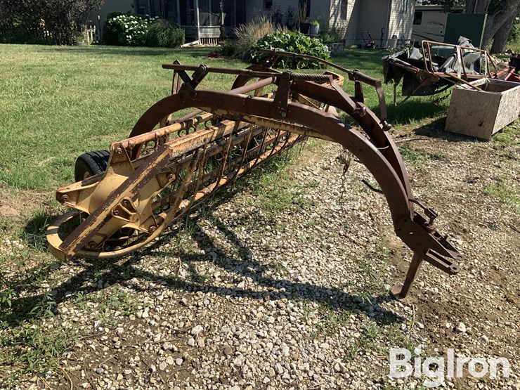new-holland-56-image-3