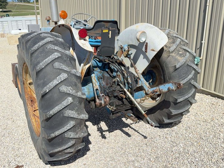 ford-5000-image-35