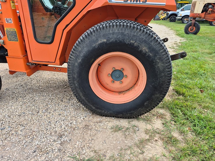 kubota-l2850-image-7