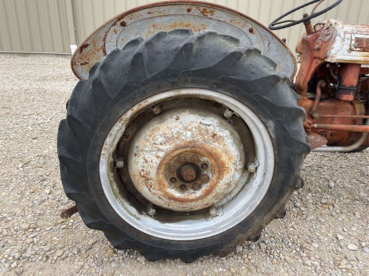 ford-8n-image-23