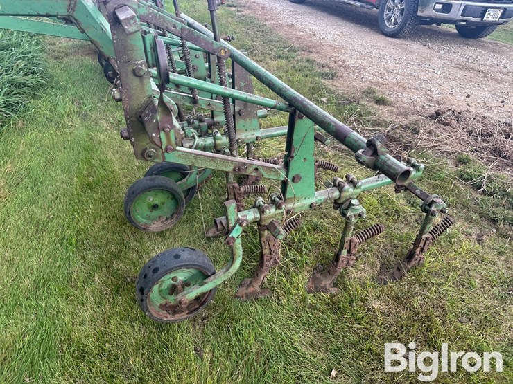 john-deere-36-image-17