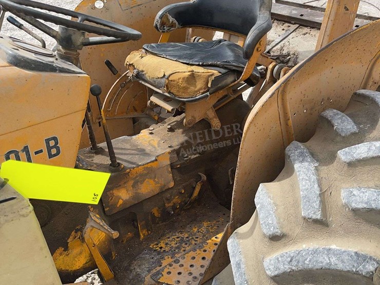 john-deere-401-image-28