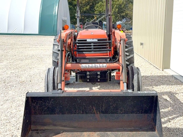 kubota-m4700-image-9