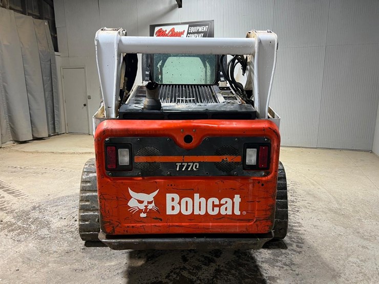 2017-bobcat-t770-image-4