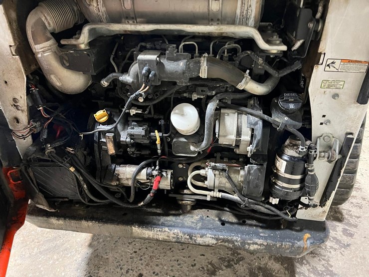 2018-bobcat-t770-image-16
