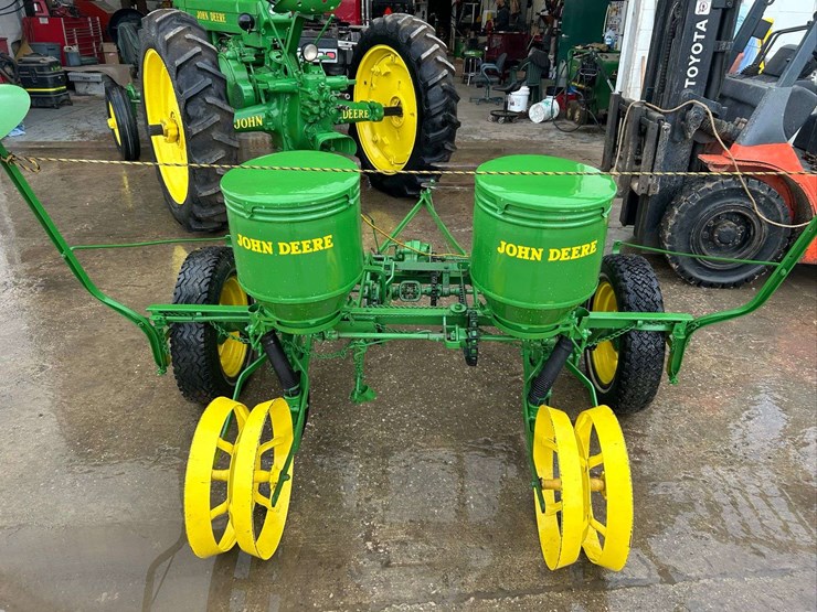 john-deere-2r-image-5