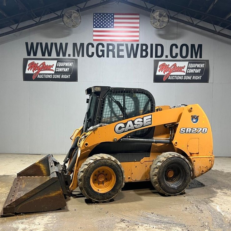 2016 CASE SR270
