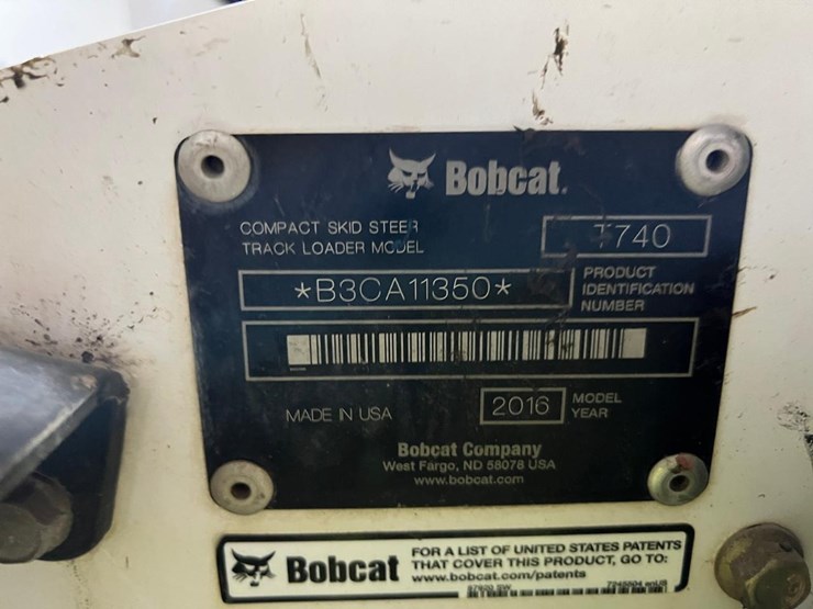 2016-bobcat-t740-image-30