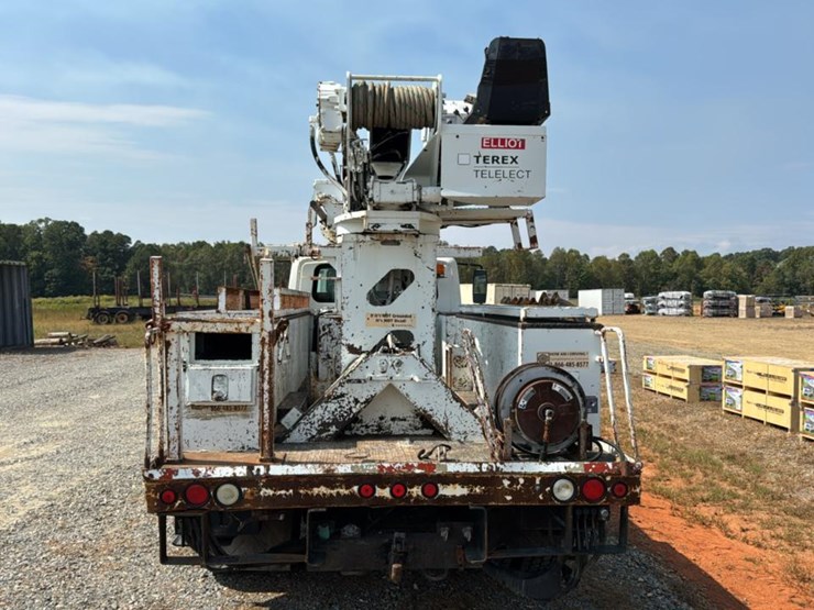 2007-international-durastar-4300-image-3