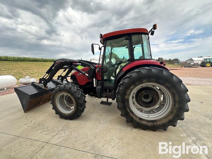 case-ih-farmall-95-image-8