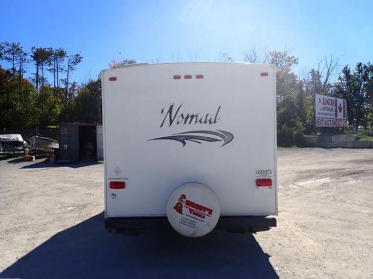 2012-skyline-nomad-t/a-travel-trailer-1se200r21cf0-image-4