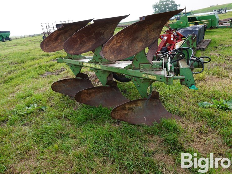 john-deere-4200-image-4