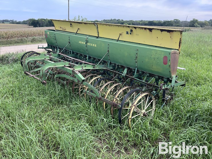 john-deere-200-image-5