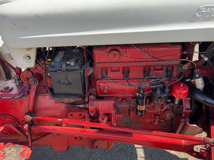 1950-ford-860-image-22