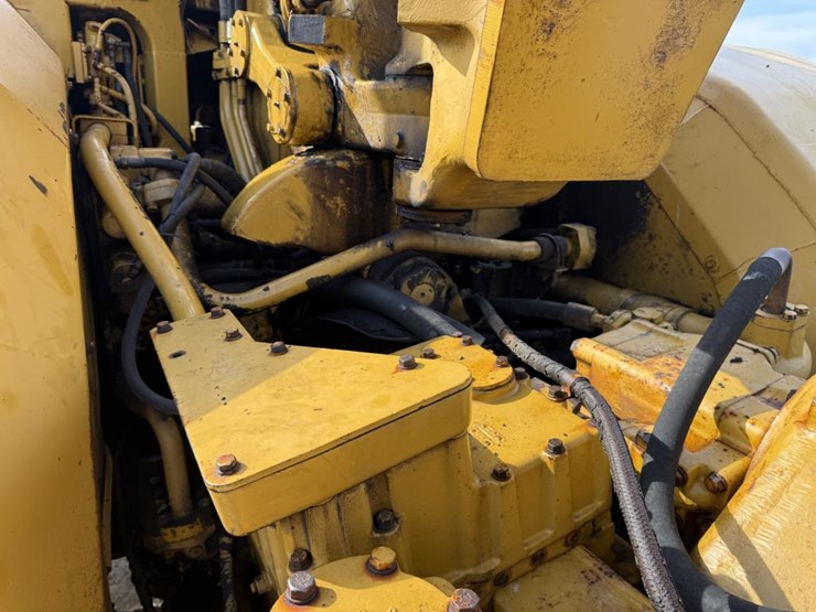 caterpillar-627b-image-19