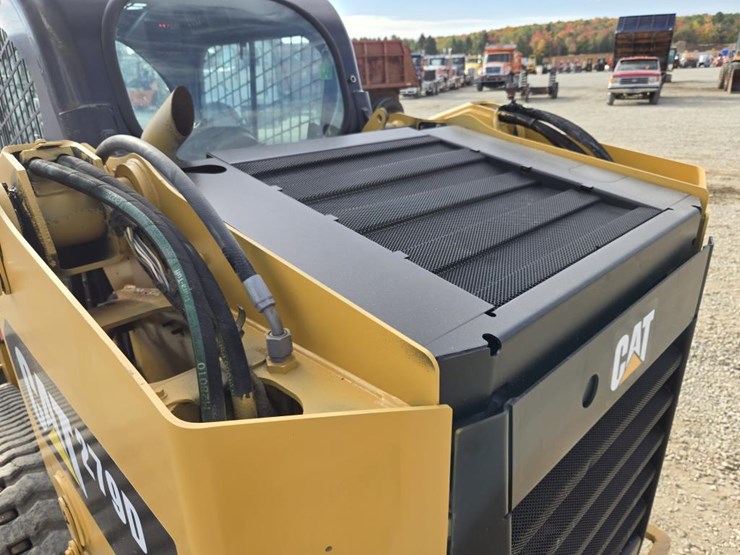 caterpillar-279d-image-29