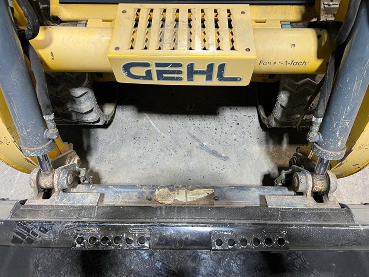 2017-gehl-rt250-image-10