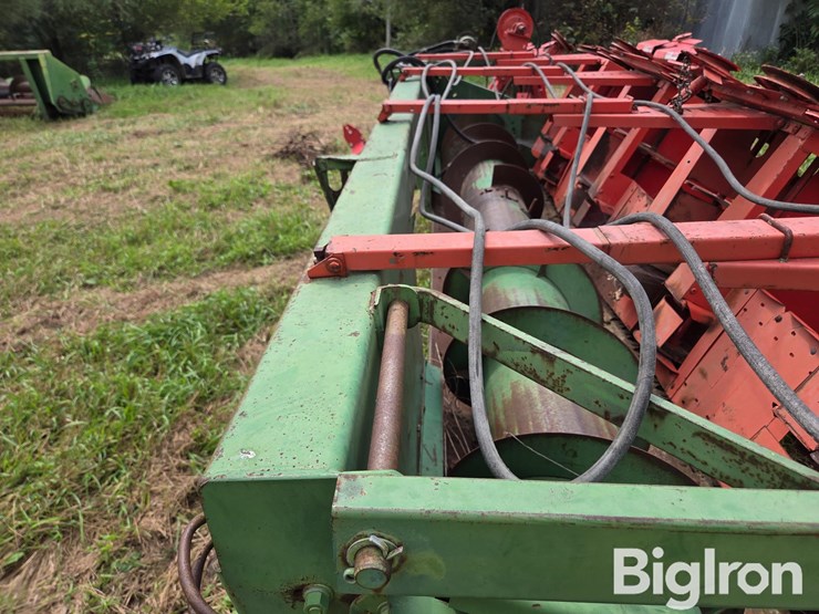 john-deere-36-image-12