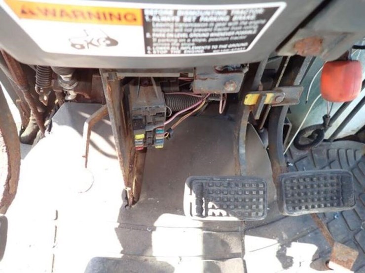 kubota-m7040d-image-17