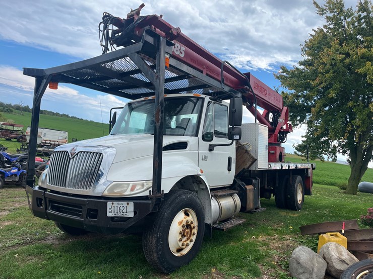 international-durastar-4300-image-1