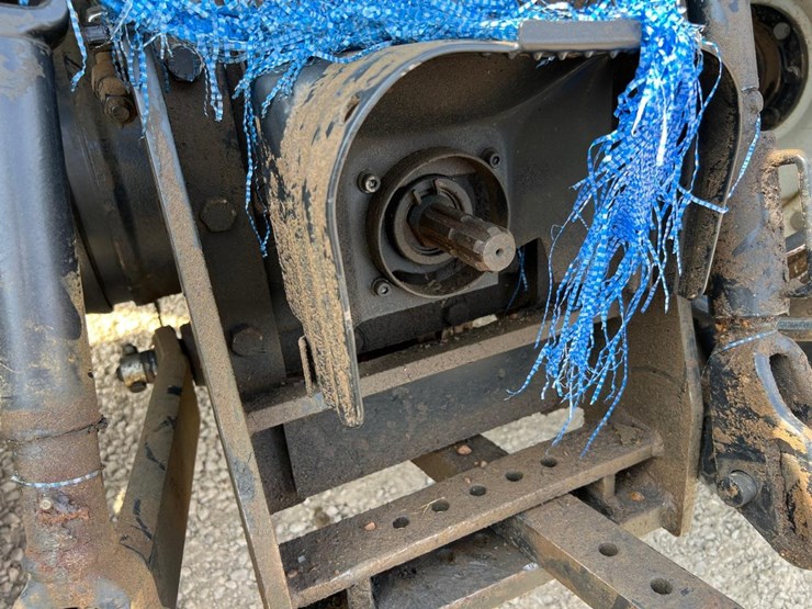 new-holland-t5050-image-22
