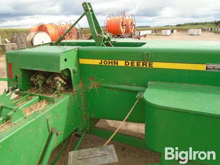 1989-john-deere-328-image-18