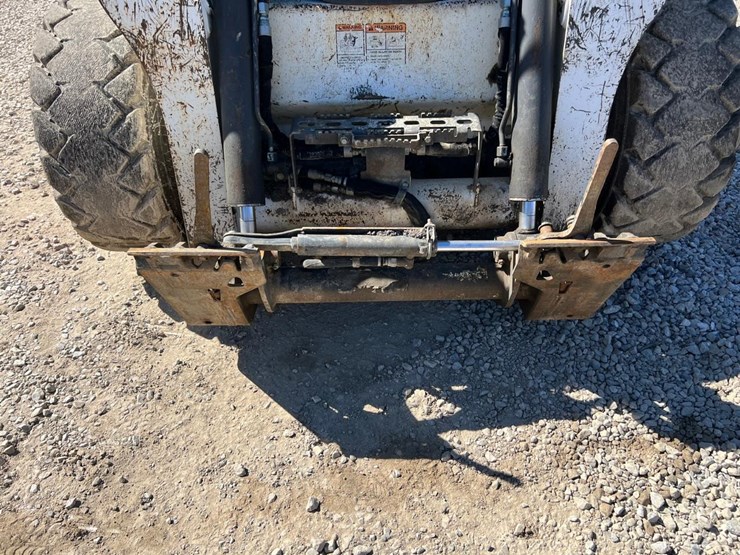 2019-bobcat-s650-image-9